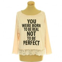 Rina Scimento koptatott felső