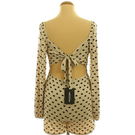 Pretty Little Thing szívmintás barna overál