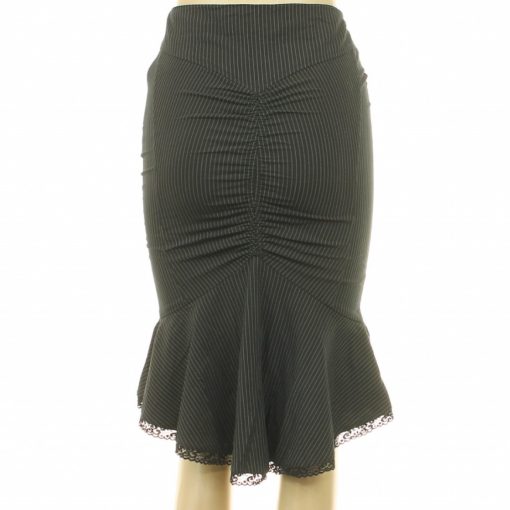 Csíkos fekete szoknya