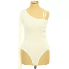 Pretty Little Thing ráncolt body