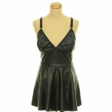 Nagy méretű műbőr felső