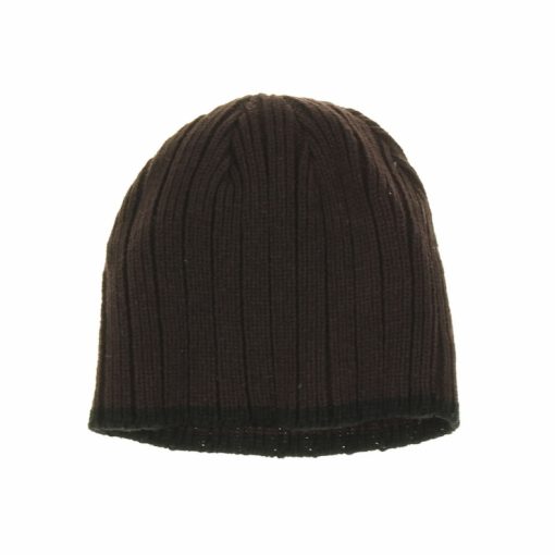 Barna kötött sapka