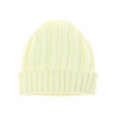 Krémszínű kötött sapka