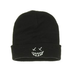 Hímzett kötött gyerek sapka