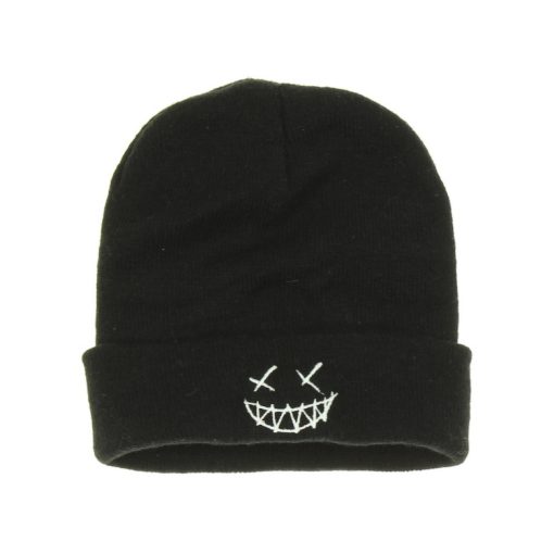 Hímzett kötött gyerek sapka