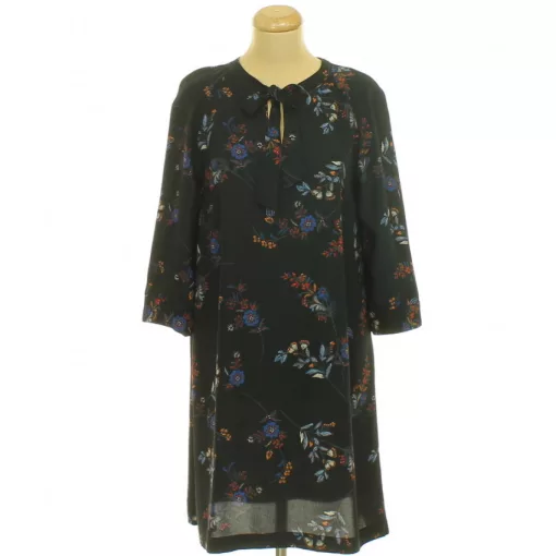 H&M mintás fekete ruha