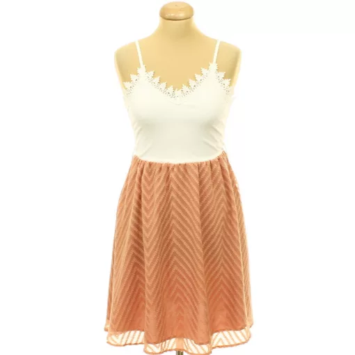 Shein csipkés ruha