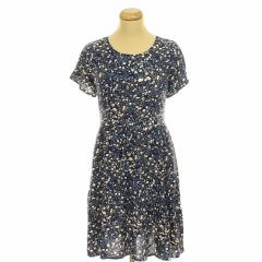 Eight2Nine virágmintás ruha