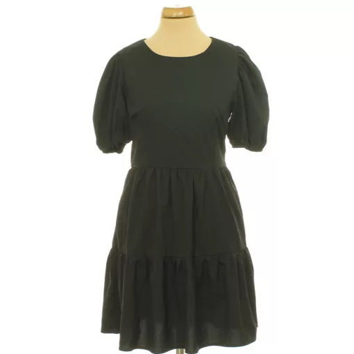 Pretty Little Thing fekete ruha