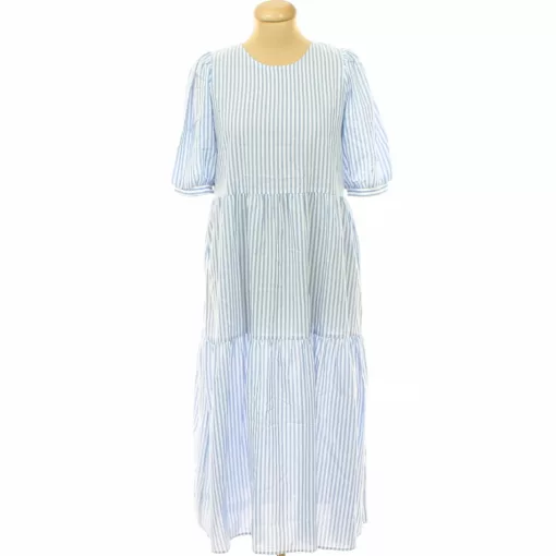 Only kék-fehér csíkos ruha