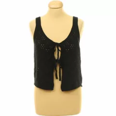 Fekete lyukacsos kötött mellény