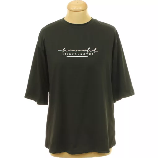 Feliratos fekete póló