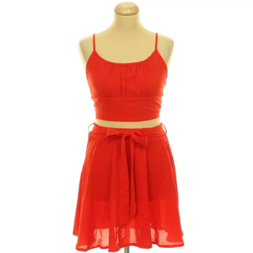 Shein piros top-szoknya szett