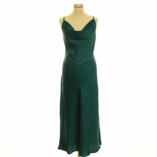 New Look pöttyös szatén ruha