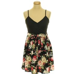 Shein virágmintás fekete ruha