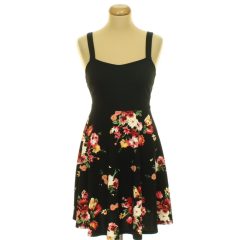 Shein virágmintás fekete ruha