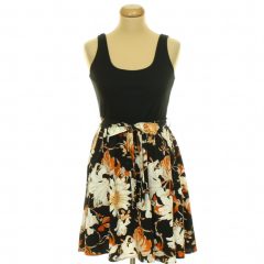 Shein virágmintás fekete ruha