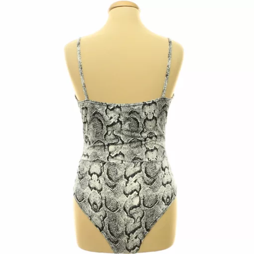 Boohoo kígyóbőrmintás body