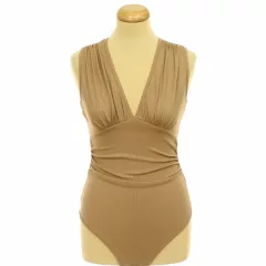 Yozi barna body
