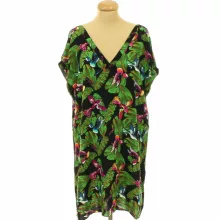 Matalan mintás viszkóz ruha