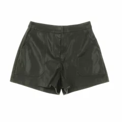 Only fekete műbőr short