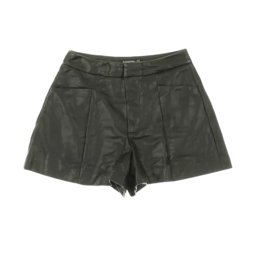 Stradivarius fekete műbőr short