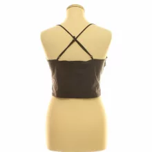 Divided barna top