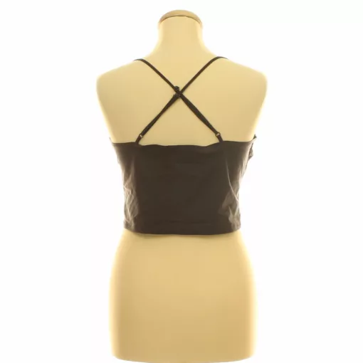 Divided barna top