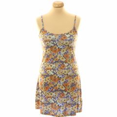 Divided virágmintás ruha