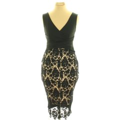 Lipsy London bézs béléses fekete ruha