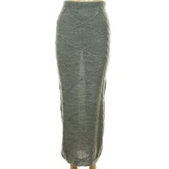 Szürke kötött szoknya