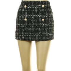 Fekete buklészövet szoknya