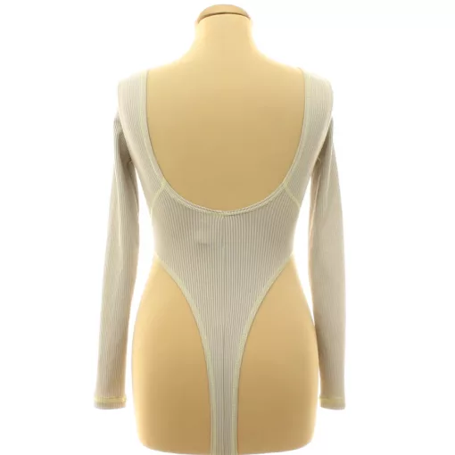Divided barna  body