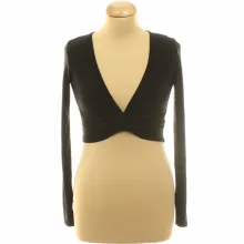 Pretty Little Thing csavart top