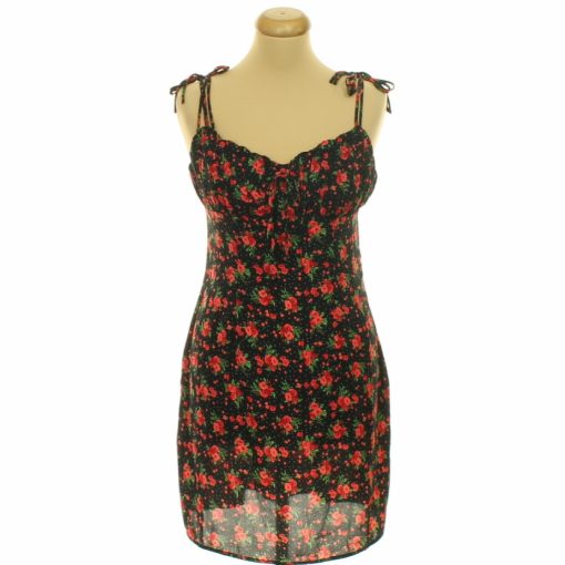NastyGal virágmintás ruha