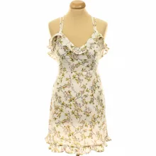 Pretty Little Thing mintás ruha