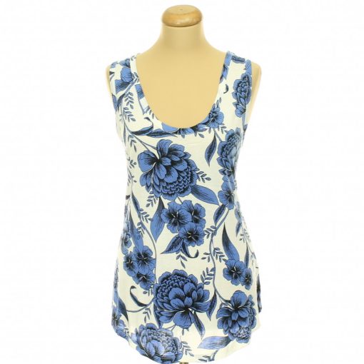 Dorothy Perkins virágmintás trikó