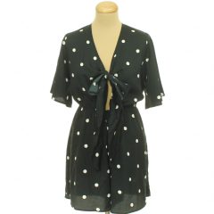 Boohoo pöttyös fekete overál