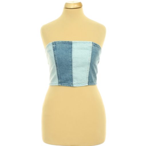 Pretty Little Thing farmer top