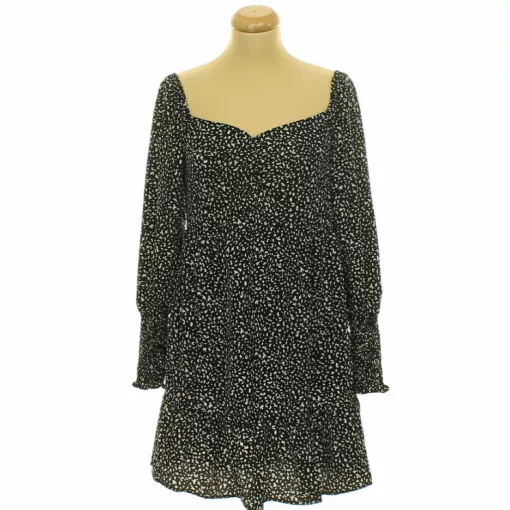 Boohoo mintás fekete ruha