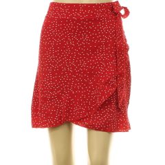 Pöttyös piros szoknya